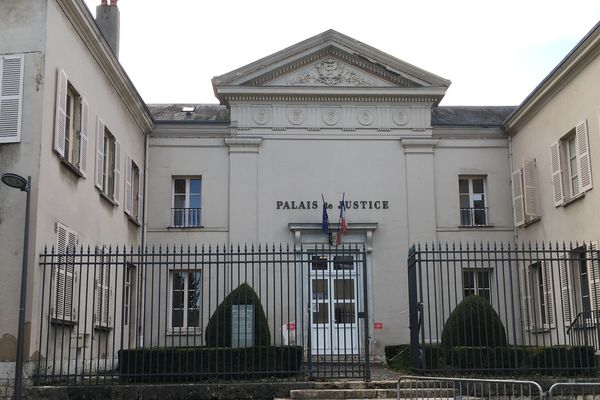 Le palais de justice de Chartres