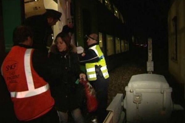 Des passagers d'un TER évacués- Archives du 01/03/2013