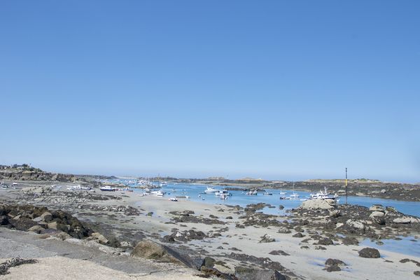 Les Iles Chausey passeront ce DIMANCHE sous le soleil.