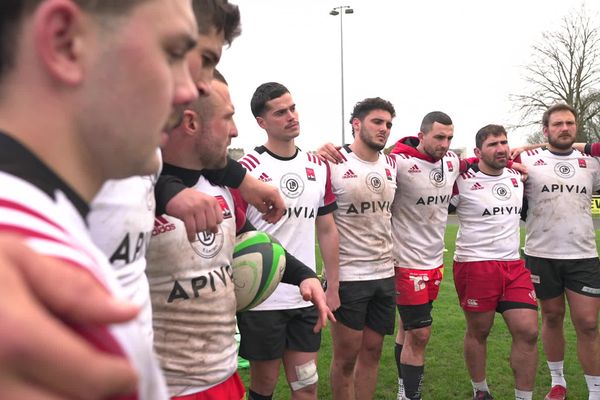 Rugby Magazine en immersion cette semaine au Niort Rugby Club, une équipe qui évolue en Nationale 2 quatrième division du rugby français.