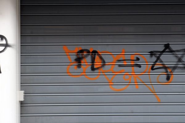 Des tags ont été découverts sur plusieurs bâtiments à Toulouse