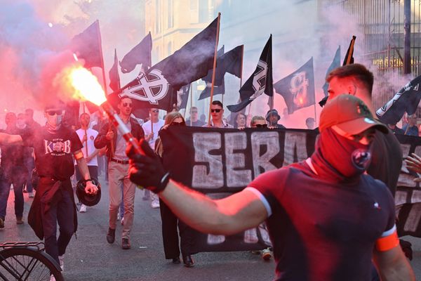 Manifestation de membres de GUD à Paris le 9 mai 2024.