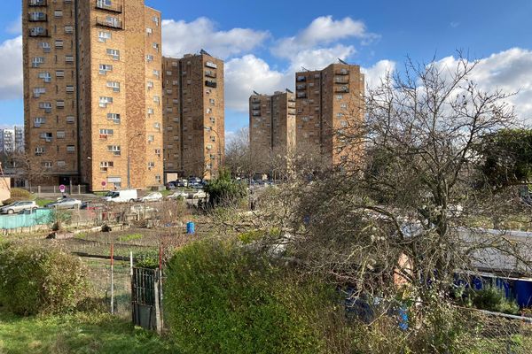 Des militants "jadistes" ont occupé pendant 3 mois les Jardins d'Aubervilliers avant d'être évacués.