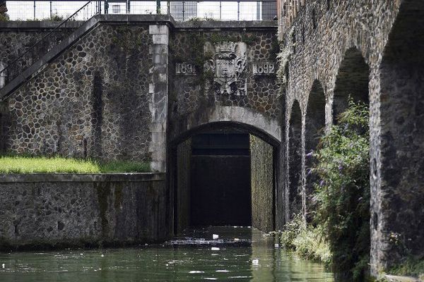 Le canal Saint-Denis, près de Paris.