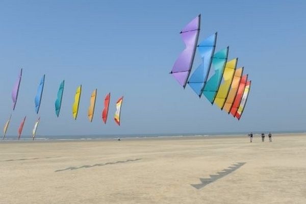 En direct de Berck-sur-mer, Samedi et vous présenté par Christophe Lépine. 