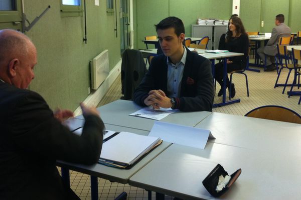 Les 30 ans du bac pro fêtés au Lycée Professionnel Val de Cher à Saint-Aignan-sur-Cher (Loir-et-Cher).  
