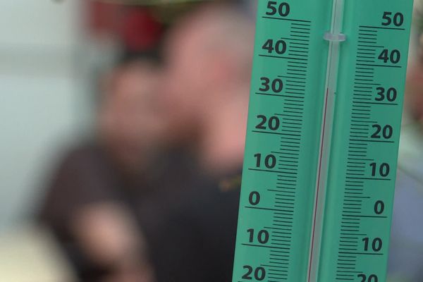 Dans l'île des températures quasi estivales ont été enregistrées jusqu'à la fin octobre. Une tendance qui s'est ressentie tout au long de l'année, en témoigne cette hausse de nuit tropicales constatées par Météo France. 