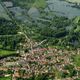 Le village de Long, niché au cœur de la vallée de la Somme, fut un haut lieu de l'extraction de la tourbe au XIXe siècle.