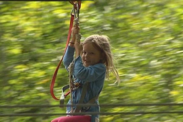 Marchaux, un nouveau parc accrobranches