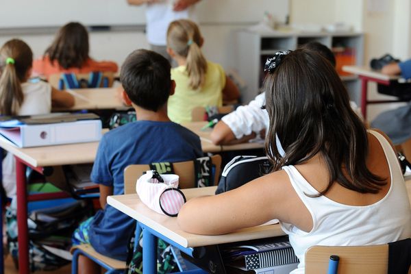 Une écriture fluide et lisible est nécessaire pour une bonne scolarité.