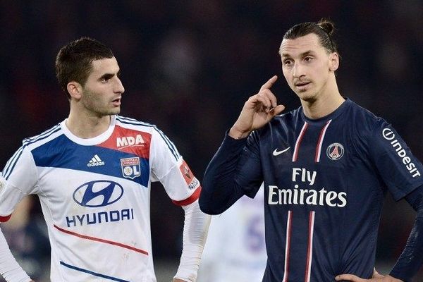 Maxime Gonalons, aux côtés de Zlatan Ibrahimovic, lors du match PSG - Lyon, le 16 décembre dernier.