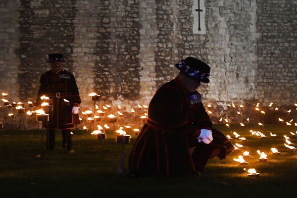 La Tour de Londres illuminée chaque soir jusqu'au 11 novembre pour commémorer le centenaire de l'armistice