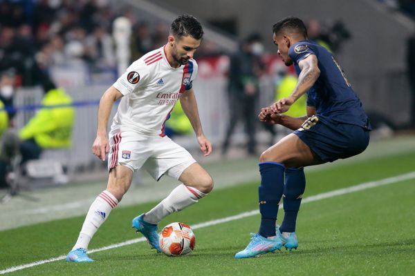 Léo Dubois quitte Lyon pour le Galatasaray