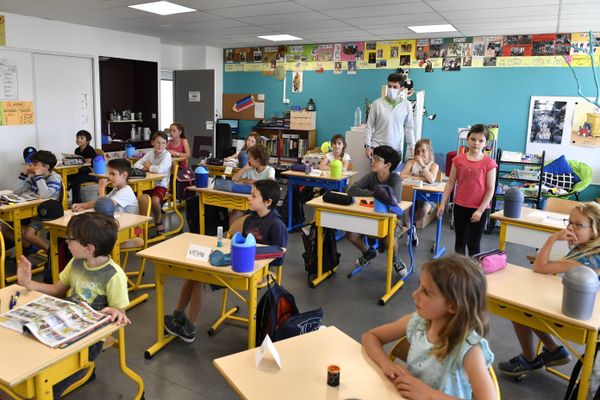 Un collectif de parents d’élèves s’inquiète de l’avenir de la filière bilingue de l'école de la résidence des Îles.