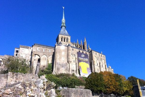 Le maillot jaune a été accroché ce lundi matin à la Merveille