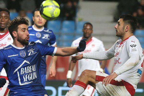 Gaëtan Laborde (à droite sur la photo) lorsqu’il évoluait aux Girondins de Bordeaux 