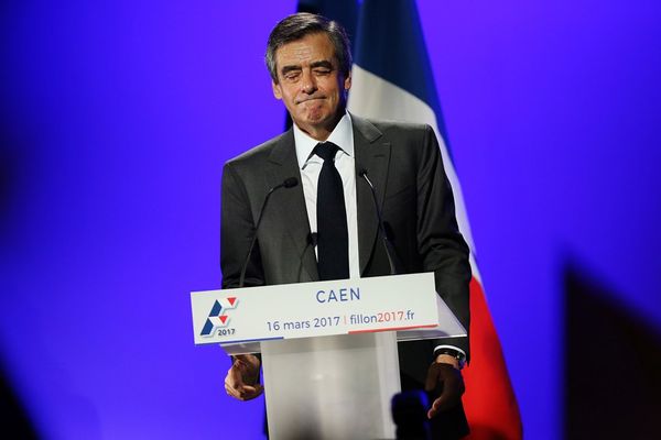 François Fillon, candidat LR à l'élection présidentielle, était en meeting à Caen ce jeudi soir