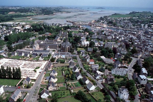 Vue aérienne de Paimpol  (Côtes d'Armor)