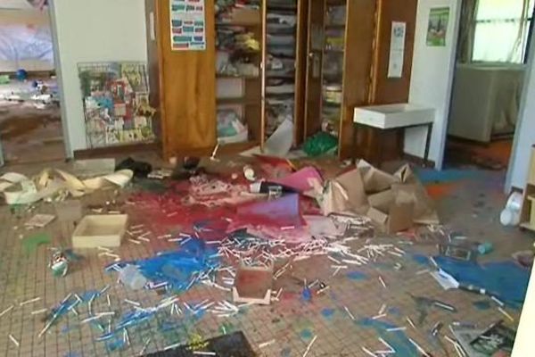 Une salle de l'école maternelle des Mézereaux, à Melun, vandalisée par des enfants de 5 à 13 ans.