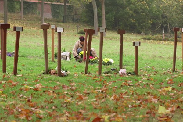 L'association rouennaise ARAMI rend hommage aux personnes mortes seules ou dans le dénuement