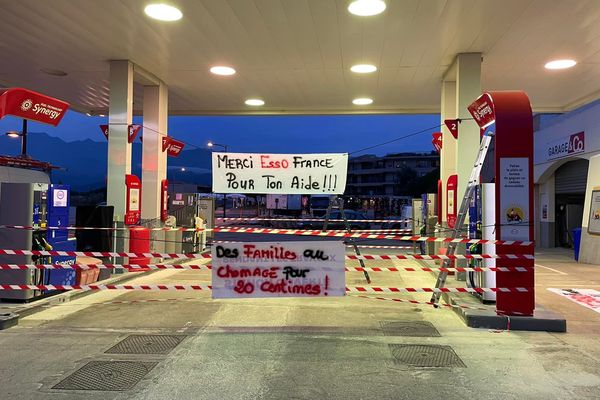 La station Esso de Calvi a fermé ses pompes vendredi soir.