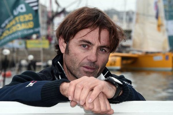 Yannick Bestaven, le skipper rochelais, sera au départ de la Transat Jacques Vabre le 25 octobre 2015.