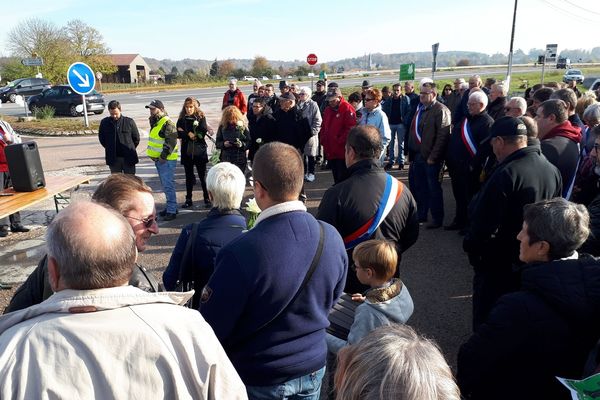 Les habitants de la commune de Roche-sur-Marne se sont mobilisés ce samedi 3 novembre 2018.