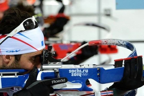 Martin Fourcade pendant l'épreuve de tir Sotchi 2014 10 février 2014