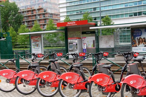 Tram, téléphériques, vélo... Le plan pour les transports de la Mel de Martine Aubry veut mettre au ban de la ville la voiture.