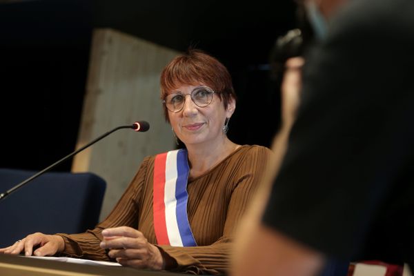 Anne Vignot, positive au covid annonce la mairie de Besançon ce mardi 23 novembre.