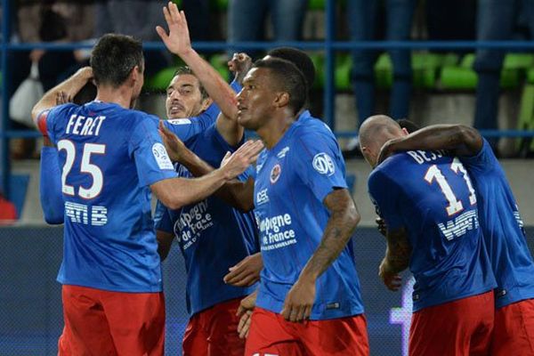 La joie des hommes de Patrice Garande ce samedi soir au stade d'Ornano