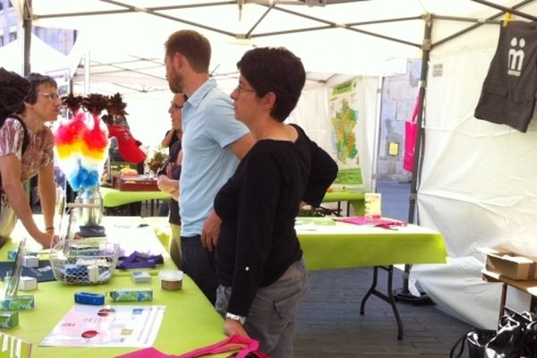 le stand d'Intemed, place Pasteur à Besançon.