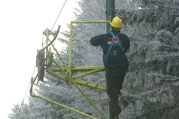 La station familiale de l'Allier, la Loge des Gardes se prépare à ouvrir dès les premières neiges.