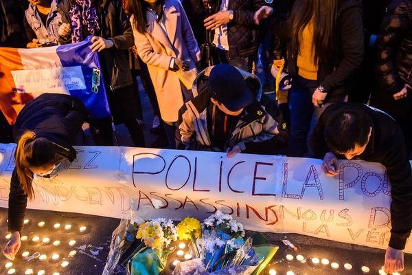 Un rassemblement d'hommage et de protestation après la mort de Shaoyo Liu, le 28 mars 2017