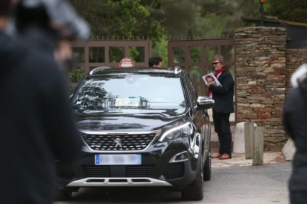 En mai dernier, arrivée d'Emmanuel Macron pour un week-end au fort de Bregançon.