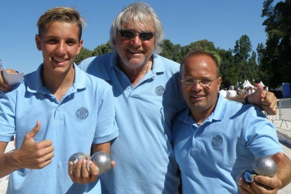 La joie de la triplette Foyot qui a décroché son ticket pour les quarts de Finale. 