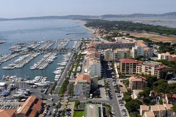 Vue aérienne du littoral