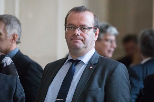 Le député LREM Olivier Damaisin à Paris, le 14 novembre 2017. 