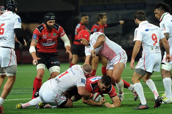 Biarritz battu à Oyonnax  33 à 26 pour la 15ème journée de Pro D2 le 16 décembre 2016.