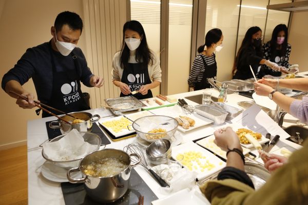 Un atelier de cuisine au Centre Culturel Coréen