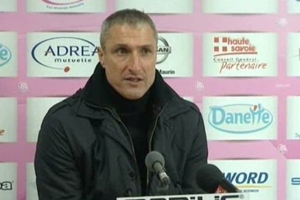 Bernard Casoni, nouvel entraîneur AJ Auxerre