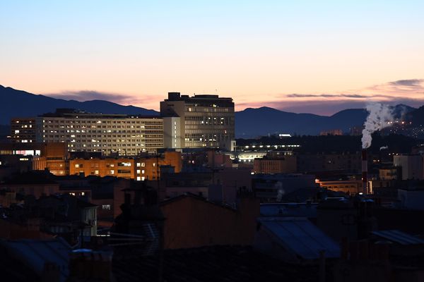 L'hôpital de la Timone à Marseille