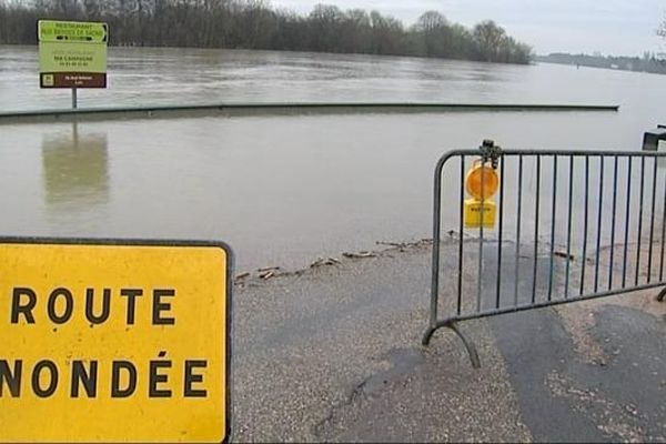 Le quai Bellevue inondé, à Chalon-sur-Saône (71)