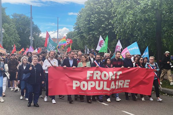 Le Front populaire a pris part à la manifestation contre l'extrême droite ce samedi 15 juin à Strasbourg.