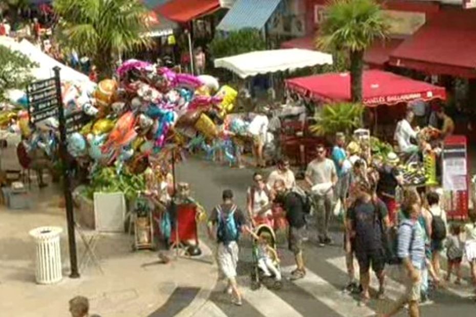 Le succès de la braderie d'Arcachon