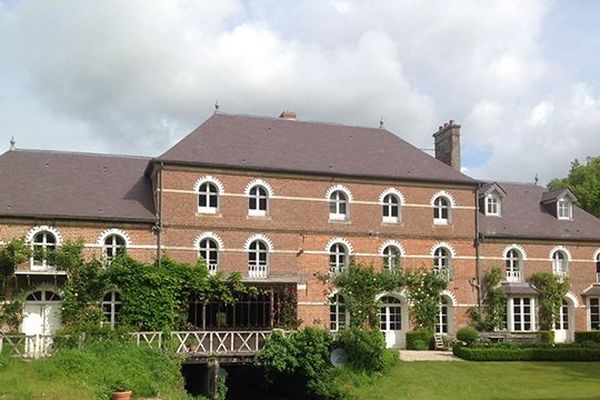 Le moulin de Dompierre-sur-Authie récompensé pour sa restauration par VMF