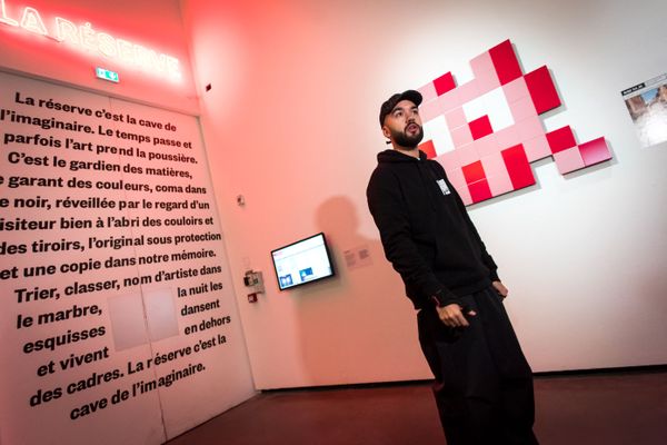 Oli a inauguré sa propre exposition aux Abattoirs à Toulouse ce jeudi 5 décembre.