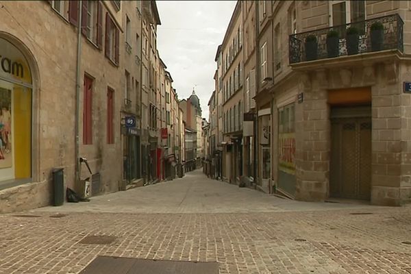 Ce lundi 10 juin, les rues de Limoges étaient un peu désertes...