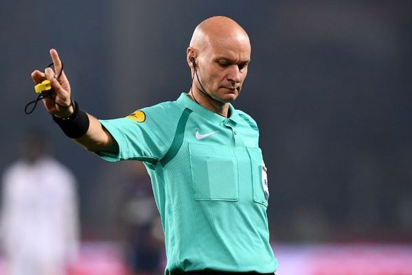 L'arbitre Tony Chapron, lors d'un match en octobre 2017.