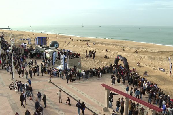 La Ronde des sables continue de rassembler chaque année les passionnés de moto à Hossegor.